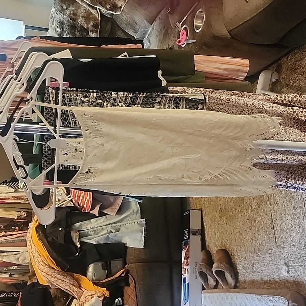 Cream lace tank top